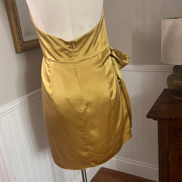 Amanda Uprichard Martine silk dress. Gold size large NWT - Picture 5 of 10